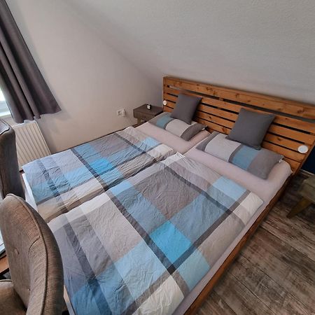 Fewo Floti Ferienwohnung Augustfehn Apen Εξωτερικό φωτογραφία